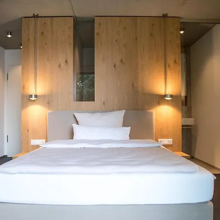 Annenhof Gmbh Hotel *